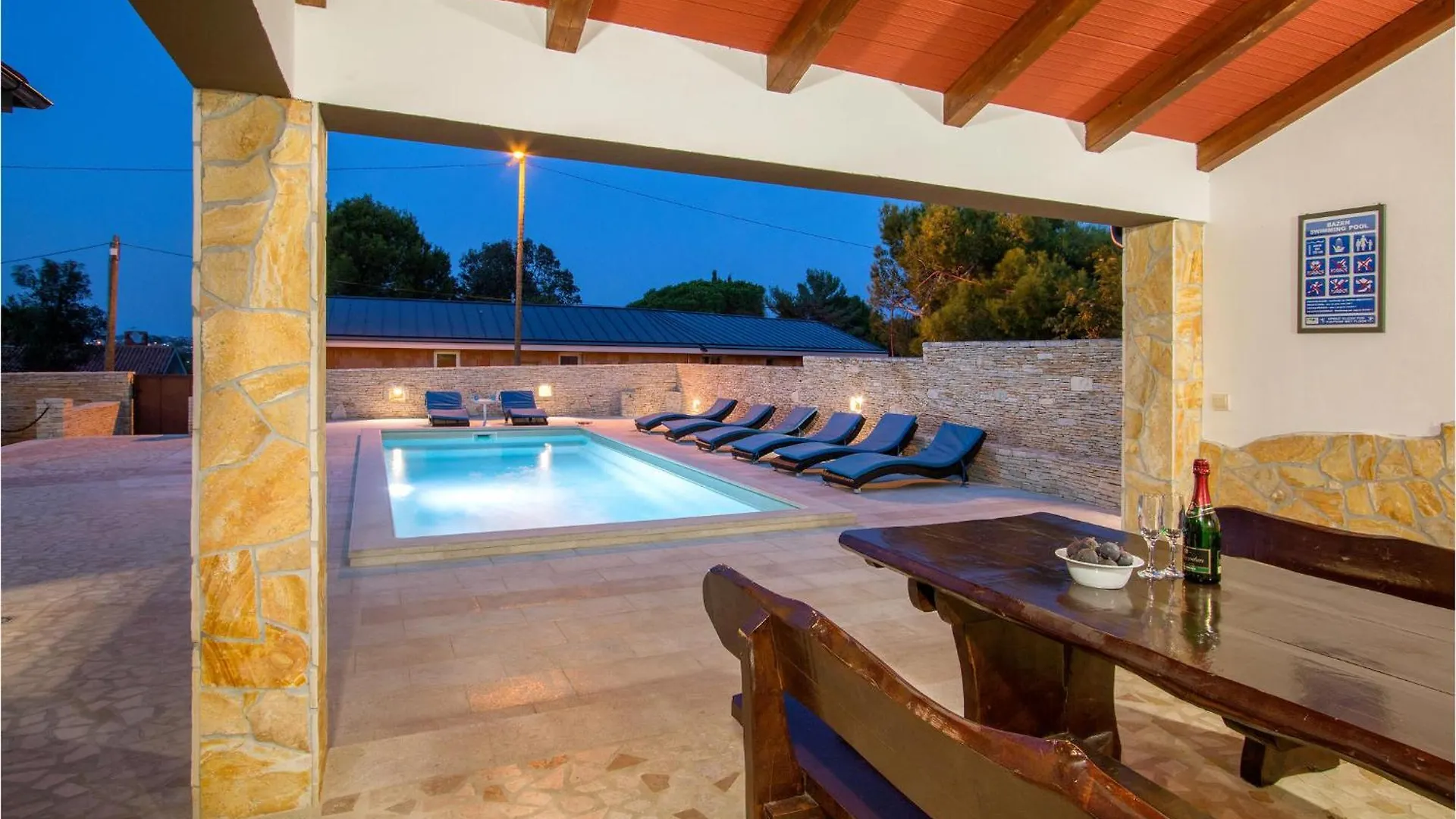 Stunning Home In Premantura With Wifi Holiday home